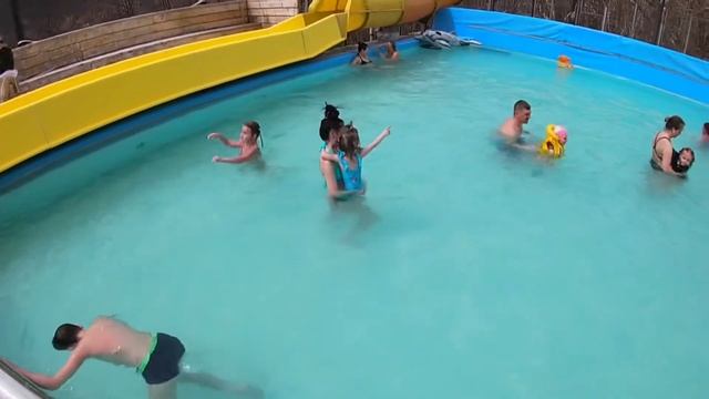 ГОЛУБАЯ ЛАГУНА/КАМЧАТКА В МАЕ/ПОЧЕМУ Я НЕ УМЕЮ ПЛАВАТЬ смотреть онлайн