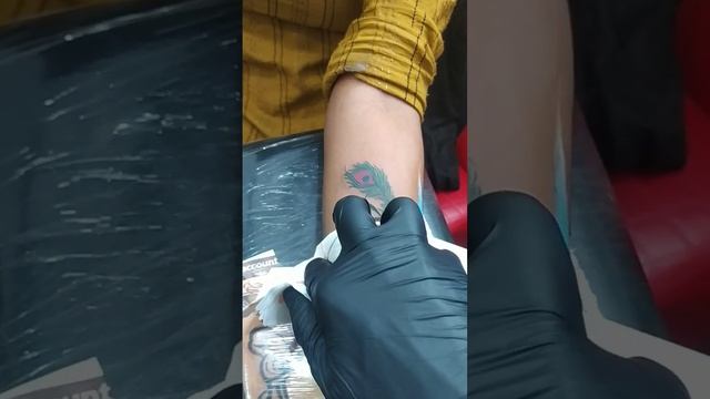 mom with baby tattoo design short video