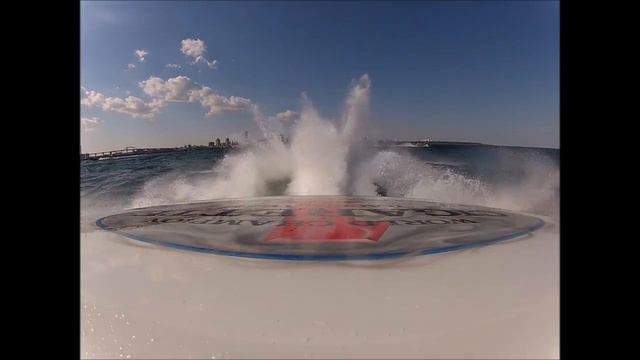 Cigarette 38 flat deck with Arneson drives смотреть онлайн