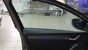 Автоматическая тонировка на Skoda Octavia A7