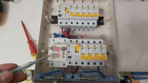 Небольшой щит в двушку .