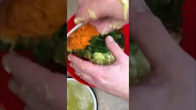 Рецепт найсмачніших дерунів з кабачків!/Zucchini pancakes! simple recipe! смотреть онлайн