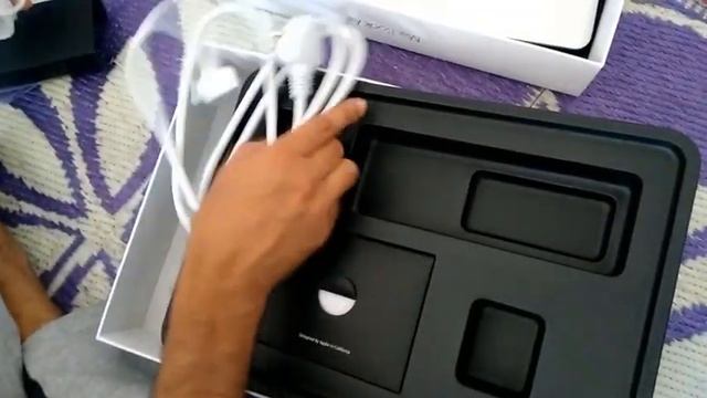 MacBook Air Unboxing A1466 (2017 Model) -13.3 inch смотреть онлайн