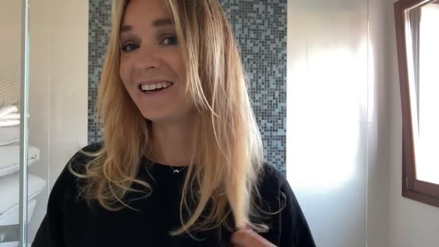 Как подстричь челку самой смотреть онлайн