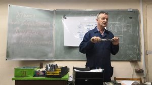 Обработка внутренних поверхностей на токарном станке.