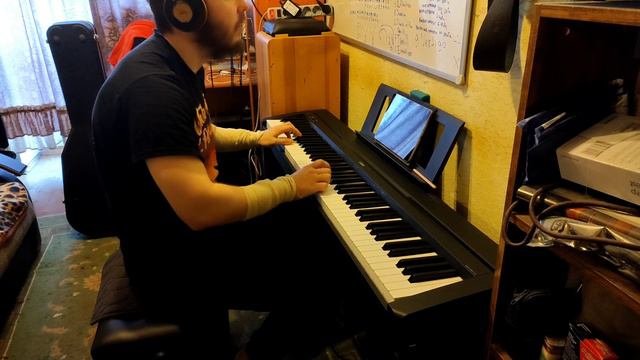 Playing Piano 31 смотреть онлайн