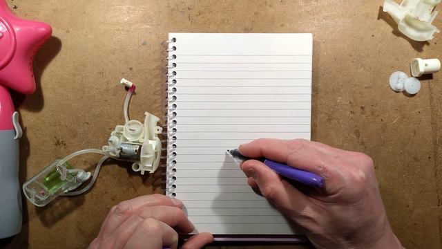 Bubble wand with unusual bubble generator. смотреть онлайн