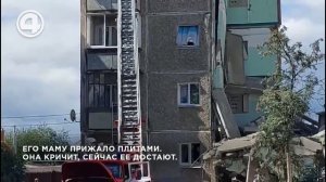 Подъезд жилого дома обрушился в Нижнем Тагиле