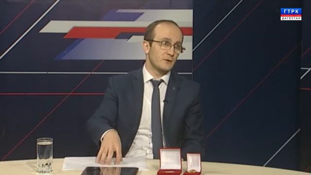 "Актуальное интервью". "Дом Знаний" в числе 100 лучших школ России. смотреть онлайн