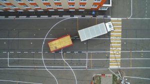 Парковка, выезд с паковочного места, парковка для разгрузки