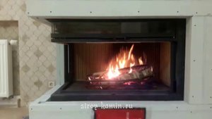 Дровяной камин Piazzetta с угловой топкой МА 283 SL: установка в гостиной загородного дома под ключ