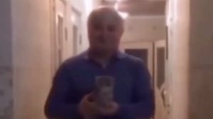 вот у нас 2 мальчика катаются не 1 да кисулёчек