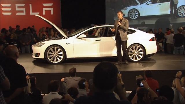 Tesla Model S - Crash Test