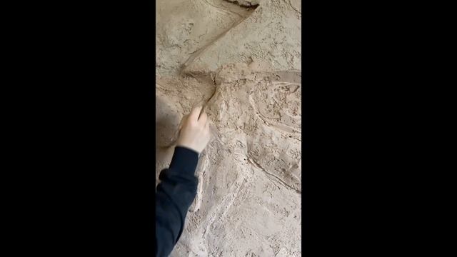 Дешевый вариант каменной стены, скала на стене. Декорирование стены