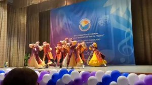 Якутский танец "Хомус охсуута" в исполнении ансамбля "Вдохновение"