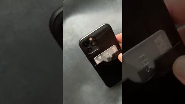 Чёрный, кожаный чехол с карманом под банковскую карту Mobcase 1713 для iPhone 11 Pro