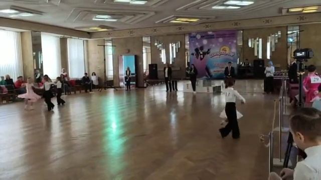 Женя и Кристина #бальныетанцы #танцоры #1место #тренд #движемсявперед