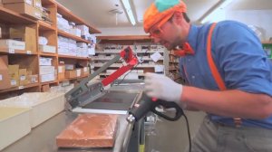 БЛИППИ и шоколадная фабрика {Blippi tours the chocolate factory} Русский перевод ~ ШОКОЛАД