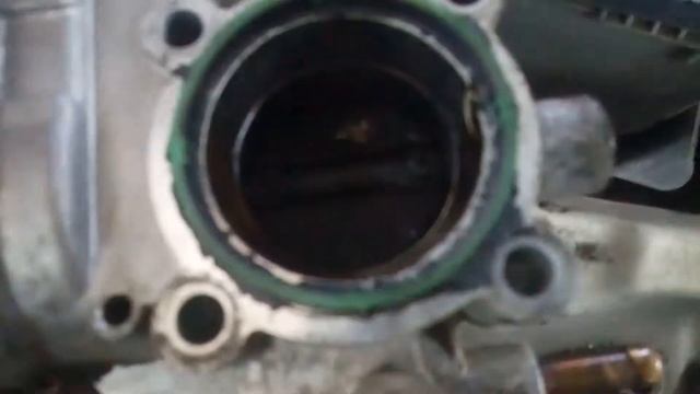 Чистка дросселя Opel Astra G Часть 1 смотреть онлайн