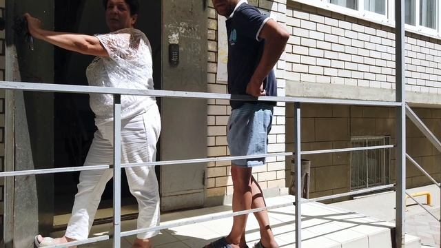 Сколько стоят самые дешевые квартиры в Краснодаре? Микрорайон Музыкальный жизнь в гетто по 80К за м смотреть онлайн