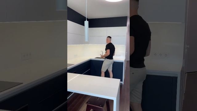 Уникальное преимущество акриловых столешниц смотреть онлайн