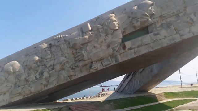 3ч.НОВОРОССИЙСК. МЕМОРИАЛ ,,МАЛАЯ ЗЕМЛЯ,,