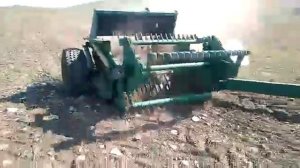 Камнеуборочная машина Тамеран-1800 в работе