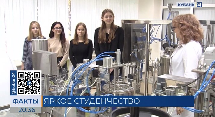 Можно ли сдать предмет в вузе. Предметы для поступления в вузы. Можно ли сдать предмет в вузе. Сколько предметов можно сдавать на егэ. Зачетка с печатями.