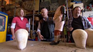 Drew Finds Hidden Treasures At St. Mary's School | Salvage Hunters | Trade Off