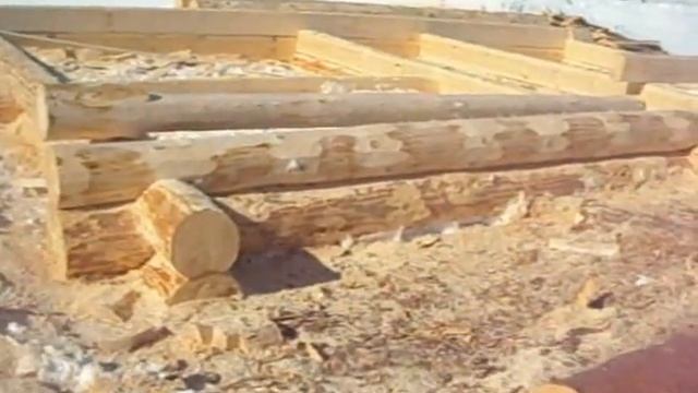 Изготовление сруба из бревна с протеской стен изнутри. смотреть онлайн