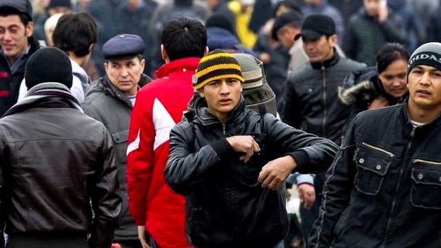 Таджикистан в серьезной опасности! Люди начали бежать в Россию! смотреть онлайн