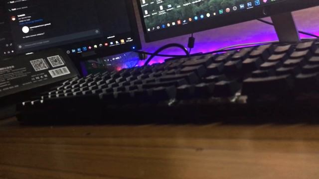 МЕХАНИЧЕСКАЯ КЛАВИАТУРА с AliExpress! (Бюджетная механика Motospeed CK104) смотреть онлайн