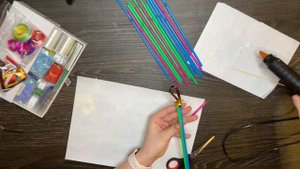 DIY ЁЛОЧКА ИЗ КОКТЕЙЛЬНЫХ ТРУБОЧЕК. СВОИМИ РУКАМИ