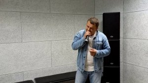 "Остановиться не могу"  Андрей Котов исполняет песню Юрия Шатунова