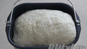 Пирог со свежей малиной из дрожжевого теста