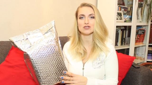 Что мне подарили BuzzMyVideos на НГ? Распаковка посылки-сюрприза. Надя Хякли смотреть онлайн