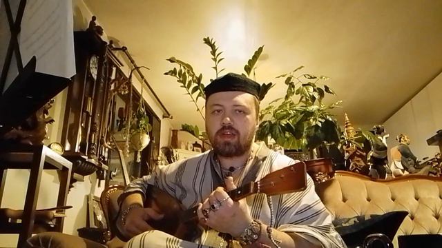кузнечик. балалайка:-))