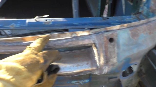Кузовной ремонт МЕРСЕДЕС Т1| Восстановление лобовой рамки моторного щита| Repair old BUS 207-308D