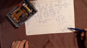 Самодельный частотомер , с питанием от аккумулятора.