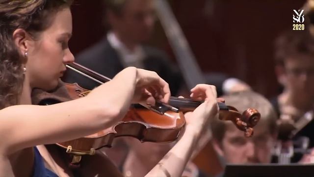 Hilary Hahn - Sibelius Violin Concerto with NZSO 2010