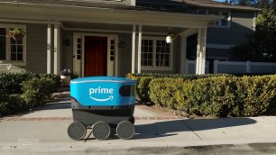 Amazon начала испытания роботов-курьеров
