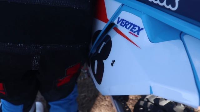 Motocross Fights & Crazy Crashes! Insane Day at Mini O's! смотреть онлайн