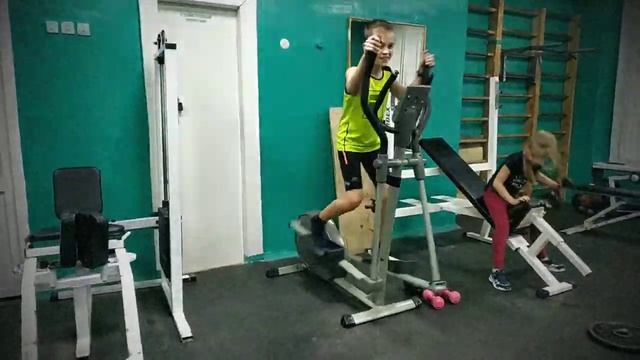 Круговая тренировка в зале????️?? смотреть онлайн