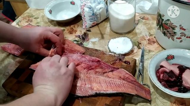 Как Солить Горбушу,Форель ,Бабушкин Рецепт!! смотреть онлайн