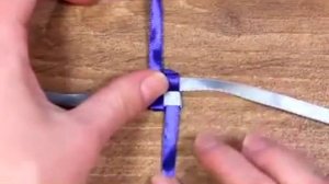 Как сделать брелок для автомобиля своими руками!