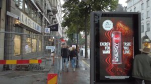 Rainy walk in Stockholm - Kungsgatan, Stureplan, Östermalm (Street sounds, 4K 60fps)