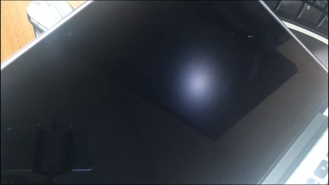 Как чистить экран ноутбука ,монитор... смотреть онлайн