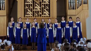 "Когда поёт любимый хор..."