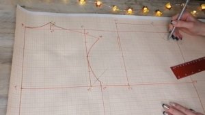 Строим выкройку-основу для блузы??️