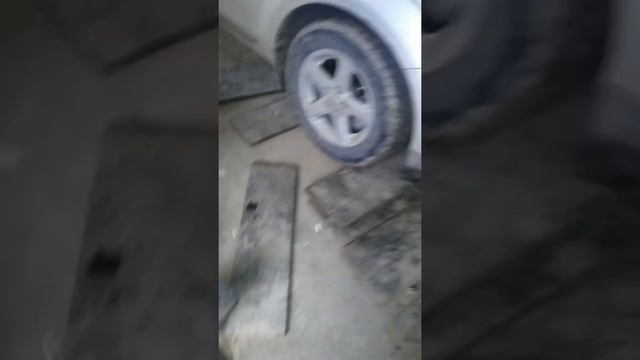 Форд Фокус 2, Мазда. Повышенные обороты смотреть онлайн